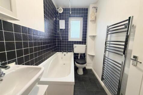 Bathroom.jpeg