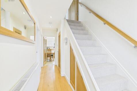 CAM03830G0-PR0216...