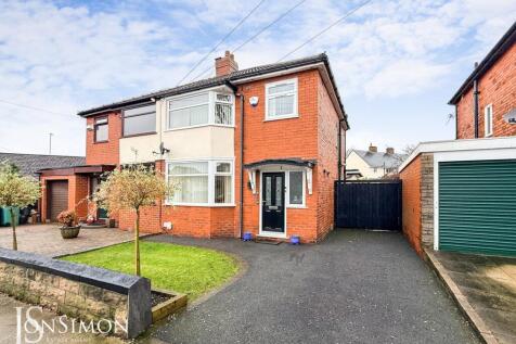 Bury, BL8 - property photo