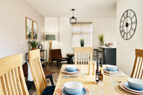 Bovis St Congars Pl Maple120230_Development_Hero_1280x853