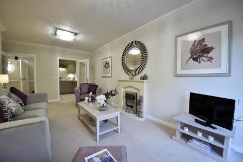 Living room .jpg
