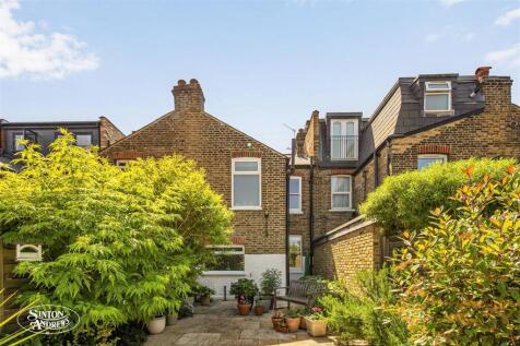144 Northcroft Road-13.jpg