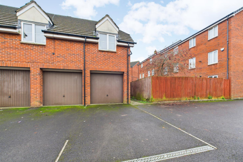 4 bedroom house for let (3).png