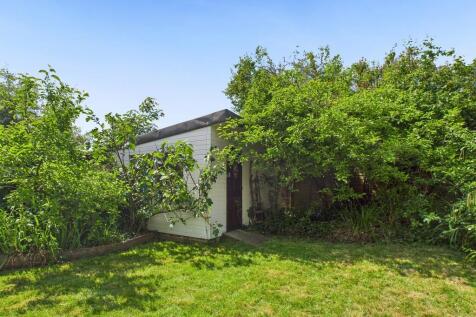 CAM05068G0-PR0025...