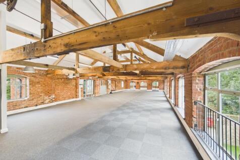 Office to rent Image 3