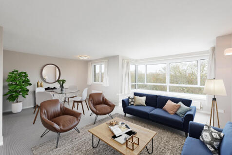 Spacious 2-Bedroom, 2-Bathroom Apartment | Eaton Manor, Hove photo 3