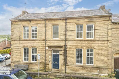 25 - 21A Catherine Street HX5 0EZ.jpg