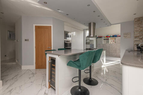 60 - 10 Bradfield...