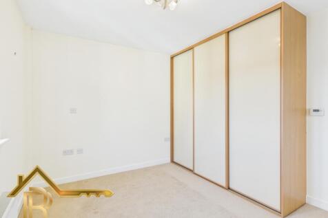 CAM03016G0-PR0031-STILL004