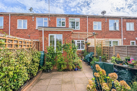 Chair-Free Terraced Garden Patio.png
