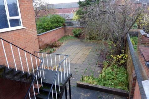 Sherwood House, 5, Com garden.JPG