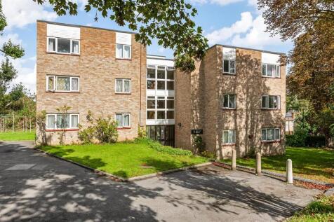 Purley, CR8 - property photo