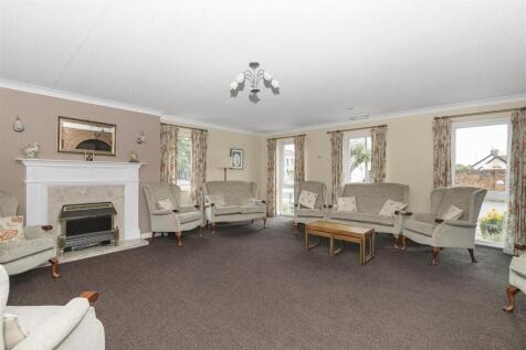 Residents Lounge.jpg