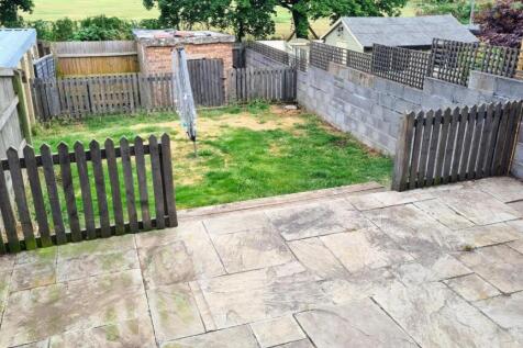 74 Nibley Road Garden.jpg