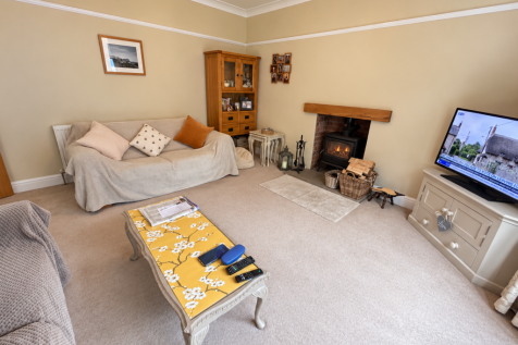 41 Park View, Mirfield, WF14 9HG photo 5
