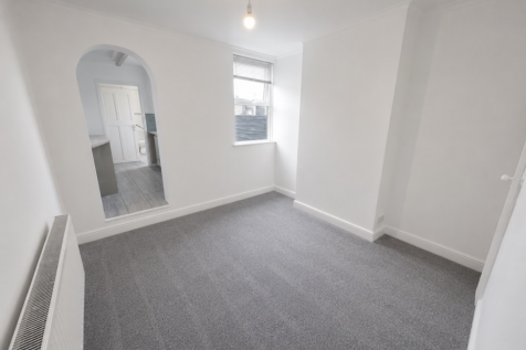 Turners Road South, Luton, Bedfordshire, LU2 0TG photo 3