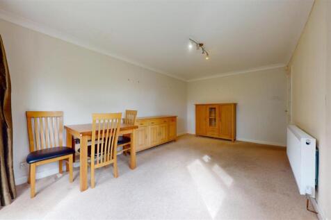 Pinfold Drive Dining Room