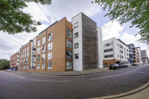 Avery Property000...