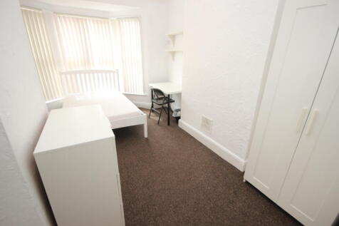 Garmoyle Road, Liverpool photo 3