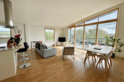 Lower Kings Road, Berkhamsted photo 4