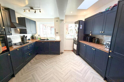 New kitchen