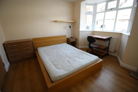 Flat 1 10 Llewellyn Road, Leamington Spa photo 3