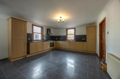 Dining/Family Kitchen