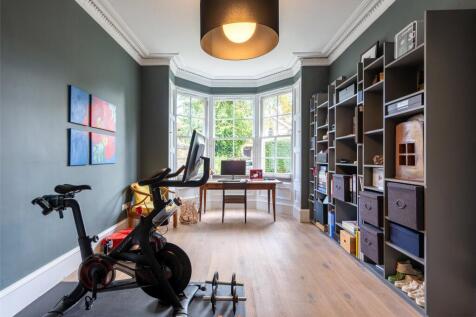 5 bed, 4 bath Detached in Edinburgh - Photo 20