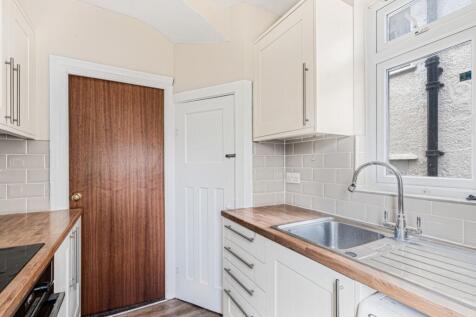 25 Napier Kitchen 2