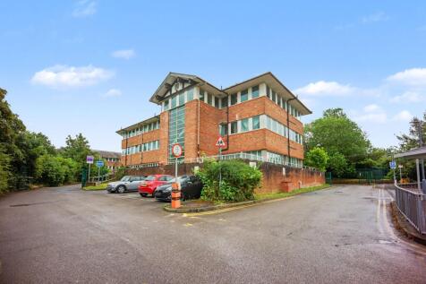 81 Castleview House, East Lane, Runcorn, Cheshire, WA7 2DP