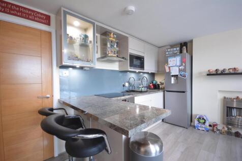 kitchen 3.JPG