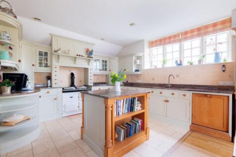 6814ca20e99b5_Cockmoyle-10