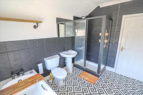 Bathroom cont