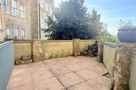 Courtyard (2).jpeg