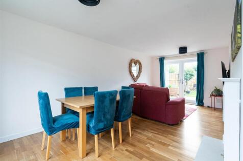 21, Ratcliffe Road, Solihull, B91 2JA DML1439_7.jp