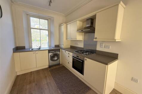 Flat 1, 2 Yewbarrow Terrace, Grange-over-Sands, Cumbria photo 4