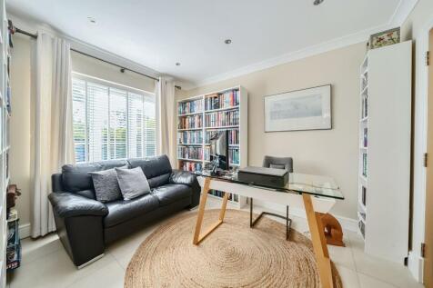 Davidson Frost-Wellings, DFW, Clamp Hill, Stanmore