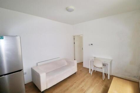 Walsgrave Road 33 Flat 2 2509 (2).JPG