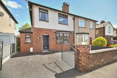 Leigh, WN7 - property photo