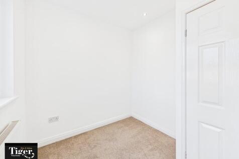 CAM03440G0-PR0489...