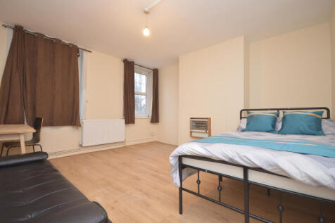 Double Room to Rent in Flat Share
