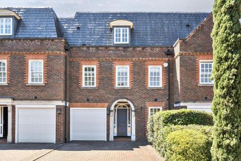 Weybridge, KT13 - property photo