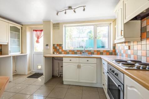 Shelley Avenue, Bracknell, RG12 photo 4