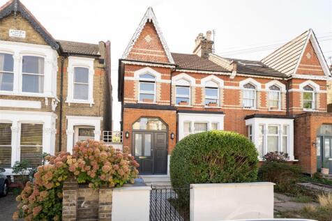 Melville Road, E17