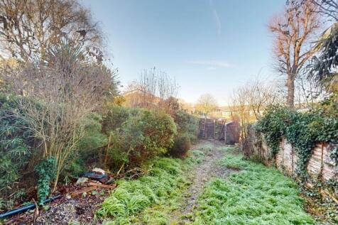 Flat 1, 84 Hillfield Avenue, Crouch End, London, N8 7DN