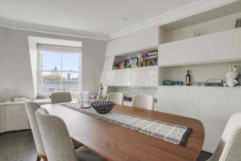 PrincesGate69-70,...