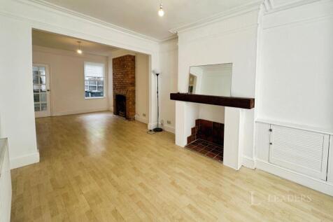 Reginald Street, Luton, Bedfordshire, LU2 photo 5