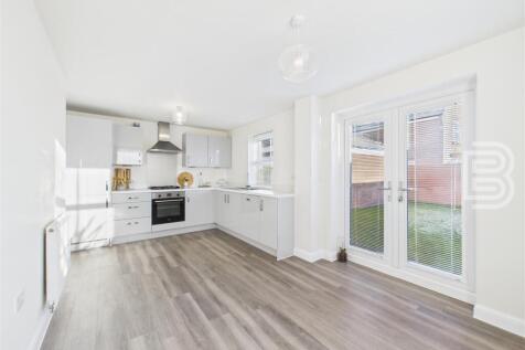 Kitchen Dining Room (1).jpg