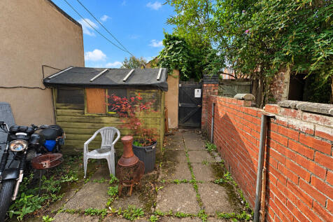 Weathered Garden ...