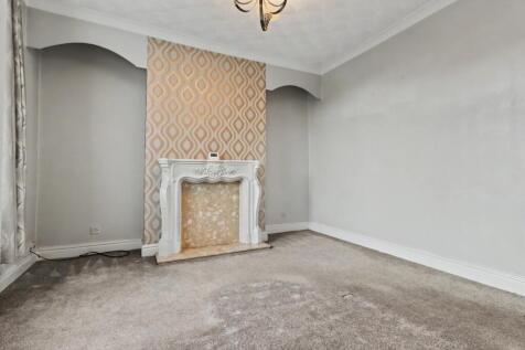 2- Rob Hammond EweMove Pontefract